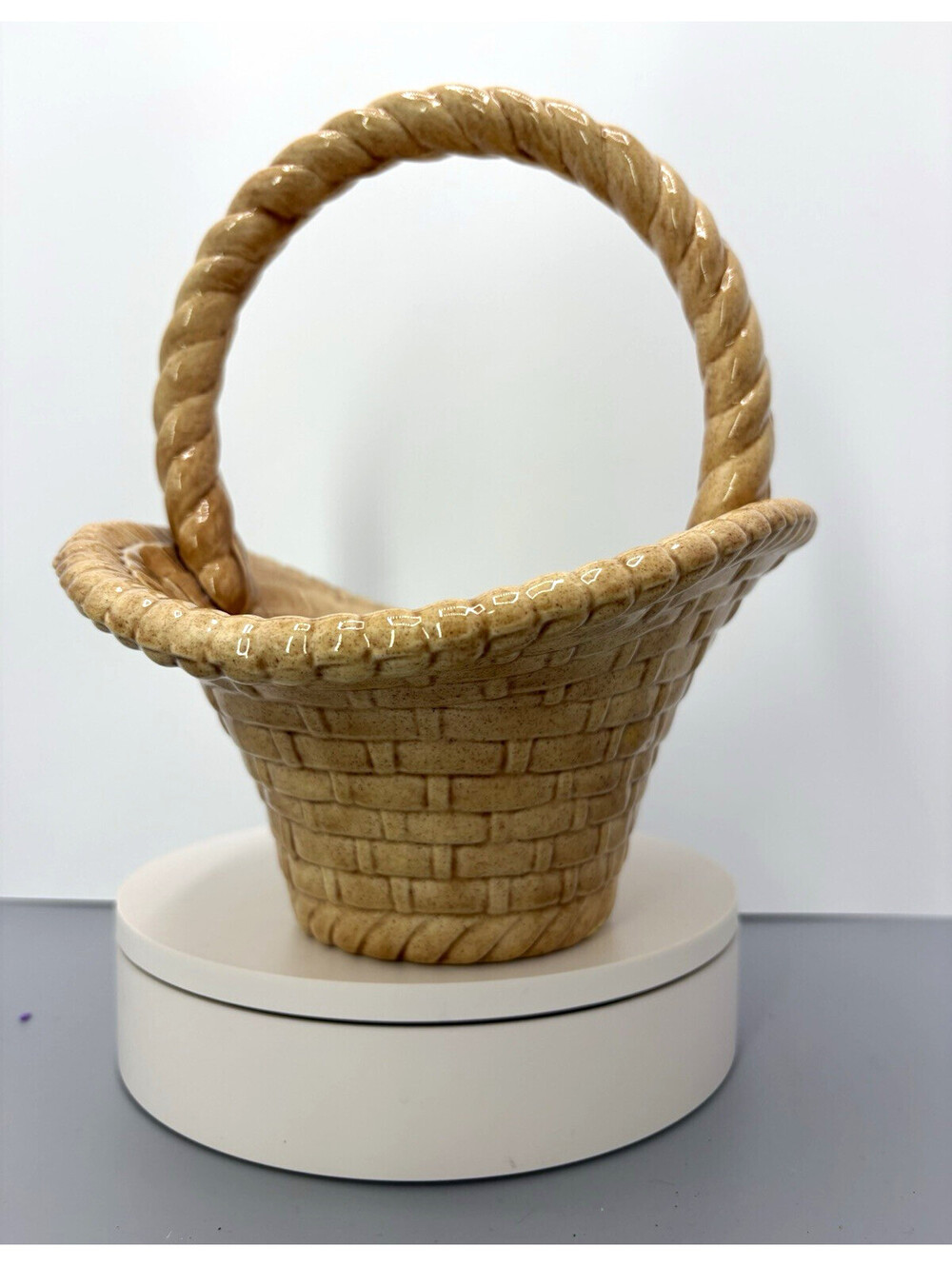 Beige Ceramic Basketweave Decorative Basket Handle Glossy Round 9x8 in LMK Brand